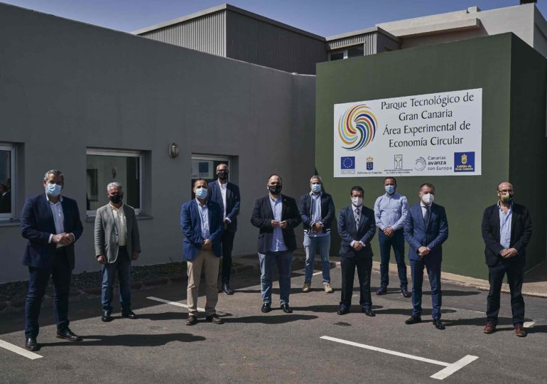 VALBUENA VISITA EL AREA EXPERIMENTAL DE ECONOMIA CIRCULAR