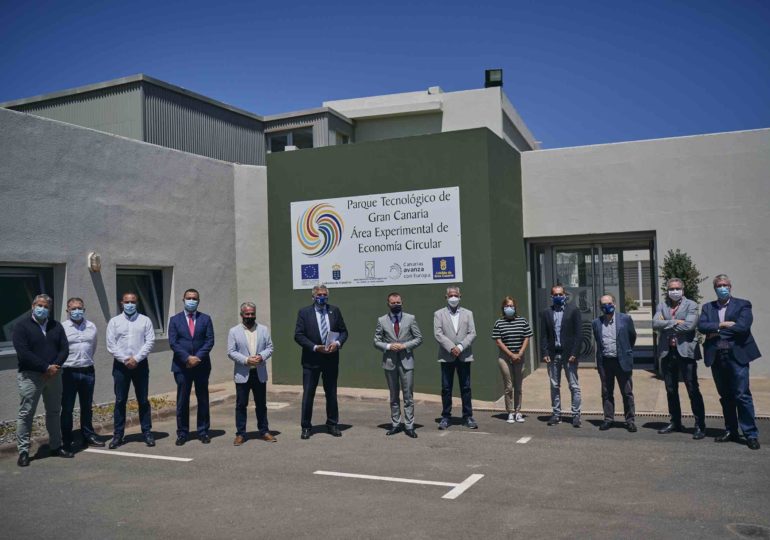 SERRA VISITA EL ÁREA EXPERIMENTAL DE ECONOMÍA CIRCULAR